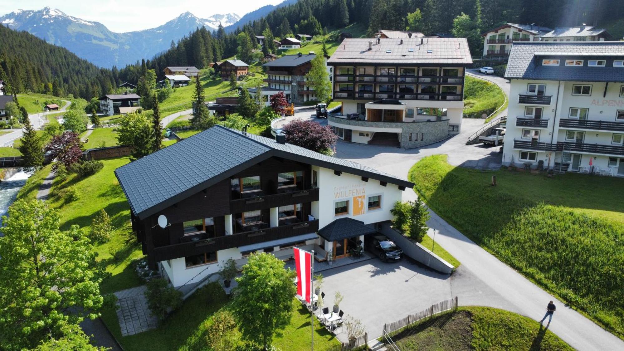 Gasthof-pension Wulfenia